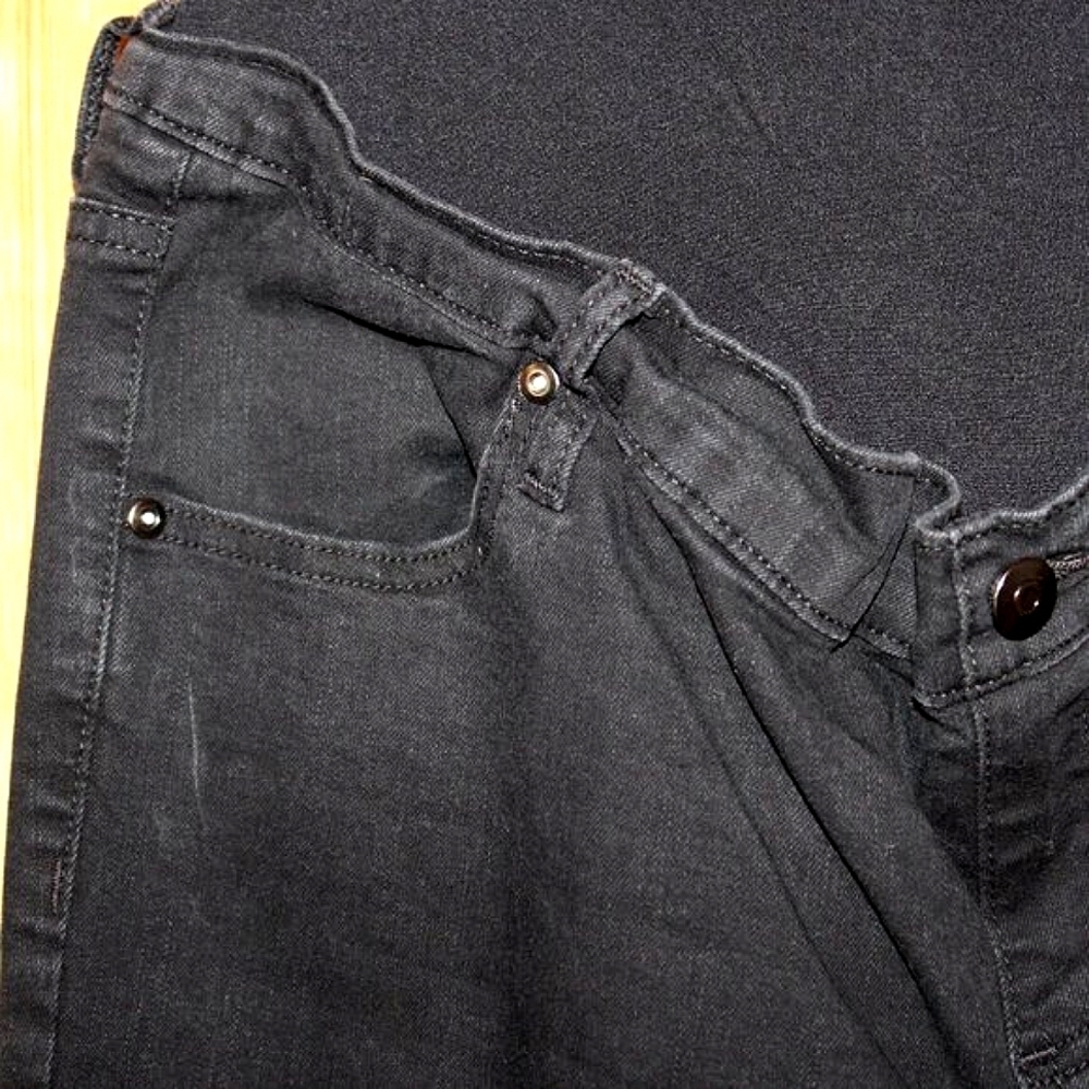 Time and Tru Maternity Black Straight Leg Jeans - Size L (12-14) - Picture 8 of 9